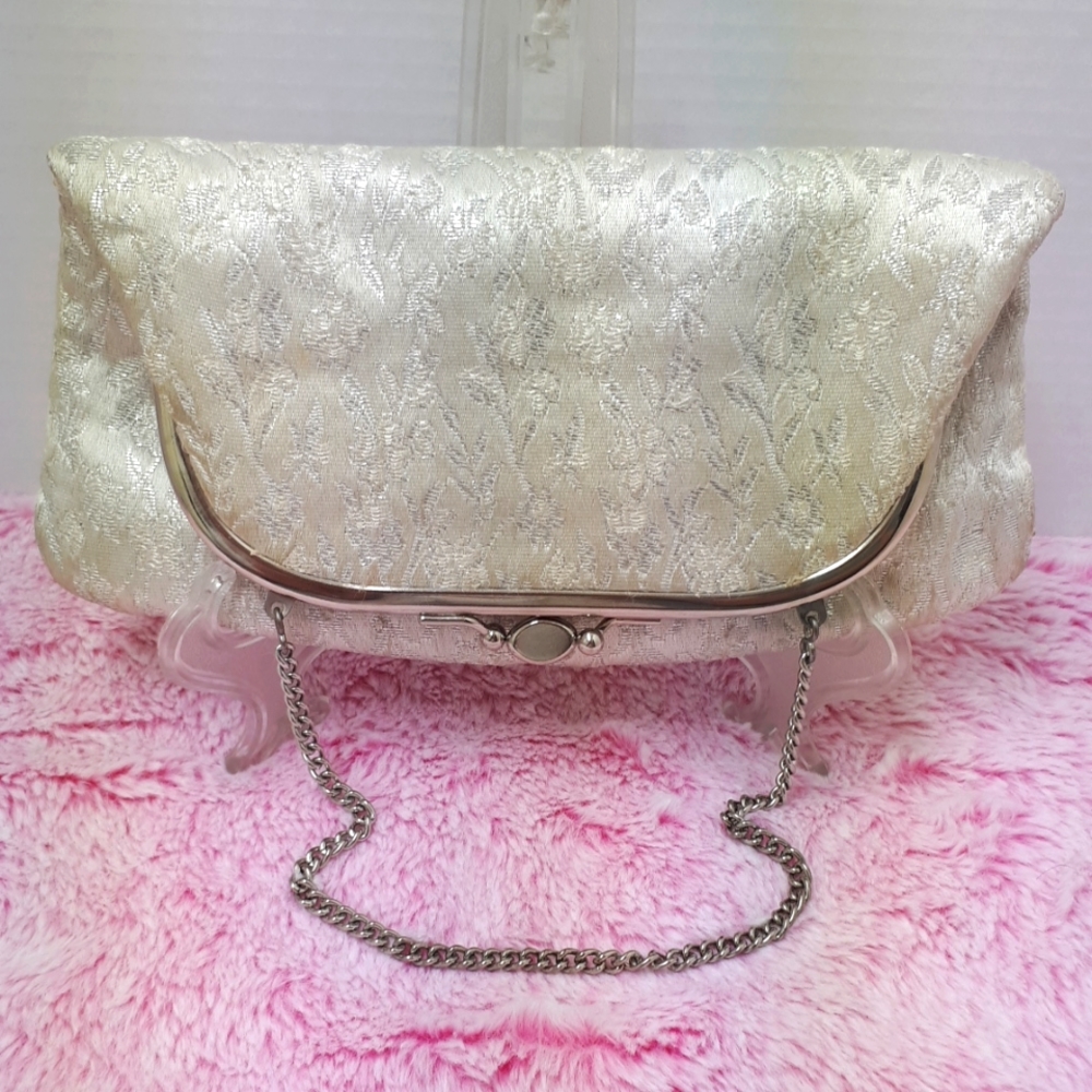 Vintage Lace Clutch
